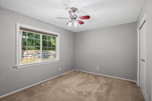 10340 Decatur Avenue S, Bloomington, MN 55438