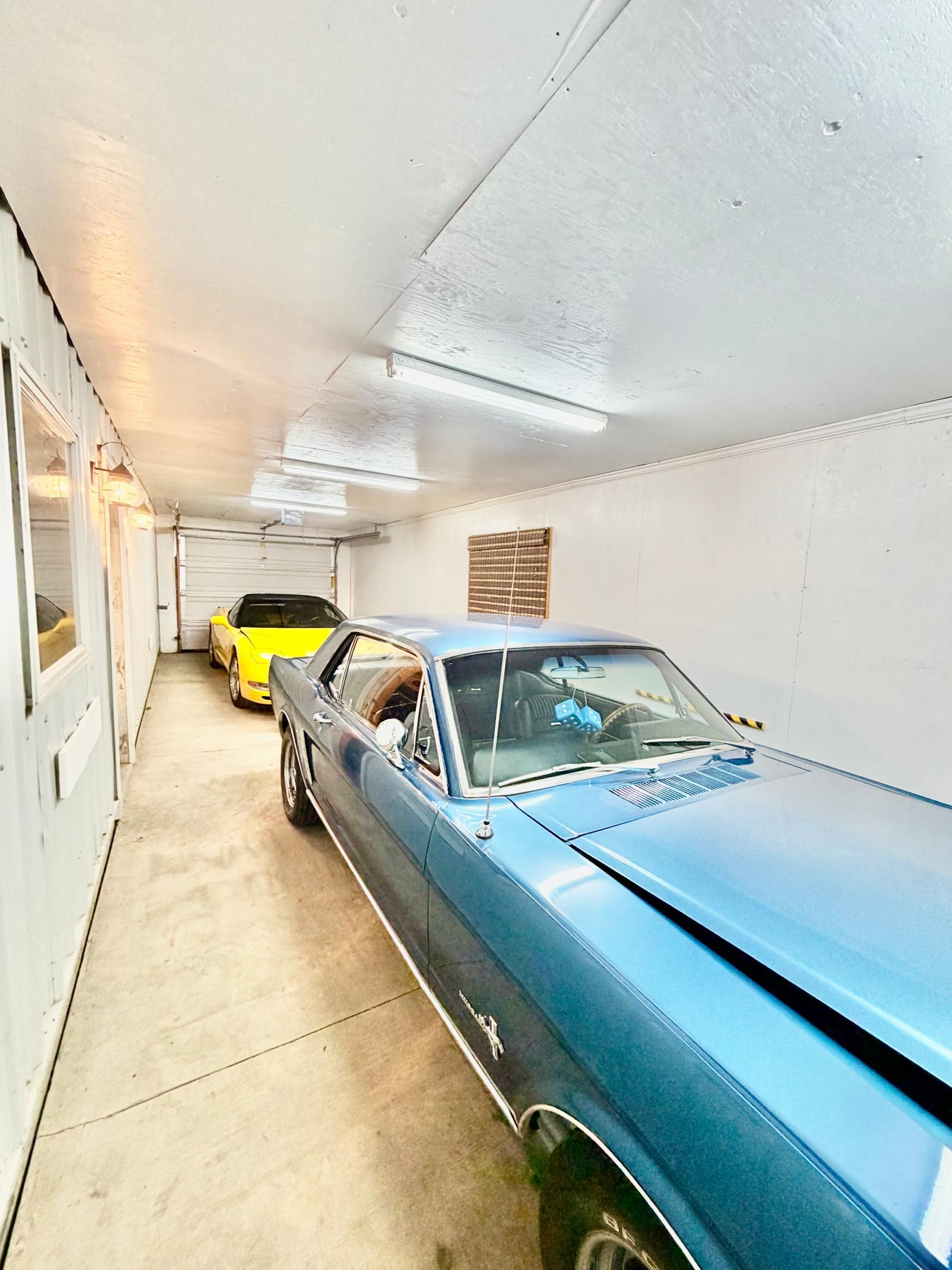 Separate 40x13 car area