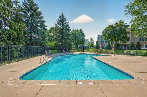4045 Hodgson Road, 317, Shoreview, MN 55126