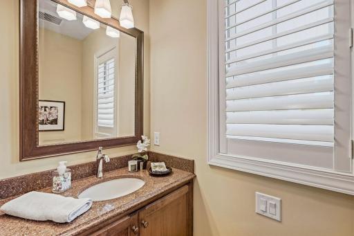 21 Phoebe Lane, North Oaks, MN 55127