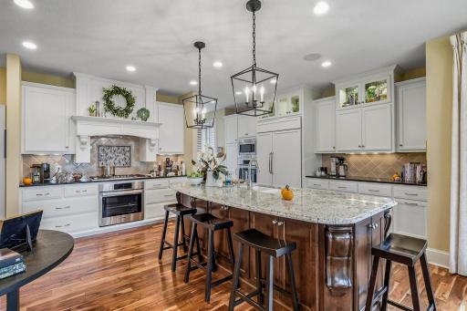 21 Phoebe Lane, North Oaks, MN 55127