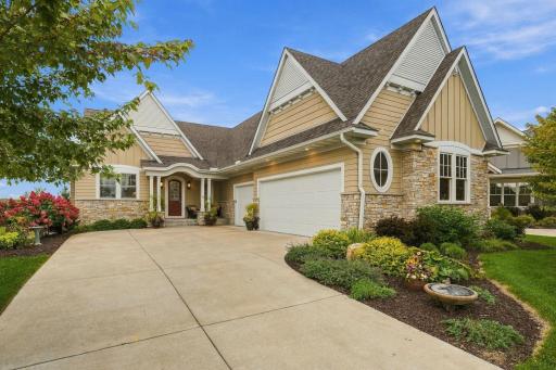 21 Phoebe Lane, North Oaks, MN 55127
