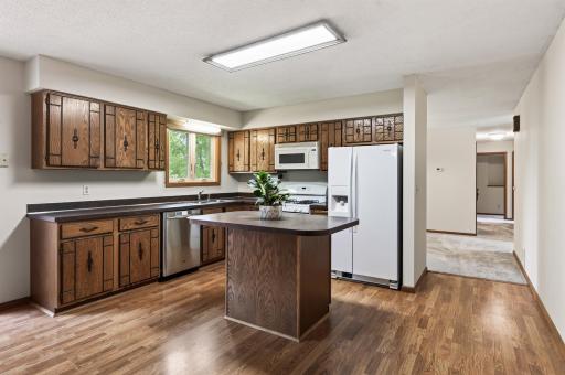 15849 Harwell Avenue, Apple Valley, MN 55124
