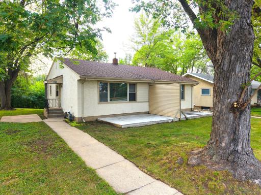1605-1607 Arcade Street, Saint Paul, MN 55106
