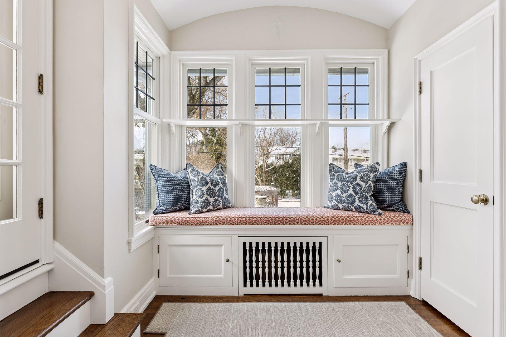 A graceful transition between levels with classic detailing