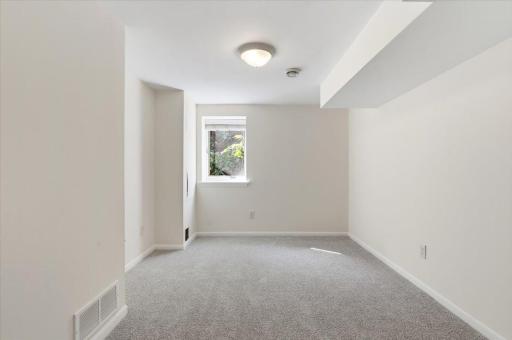 6024 W 35th Street, Saint Louis Park, MN 55416