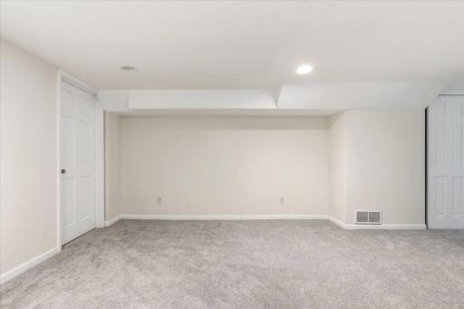 6024 W 35th Street, Saint Louis Park, MN 55416