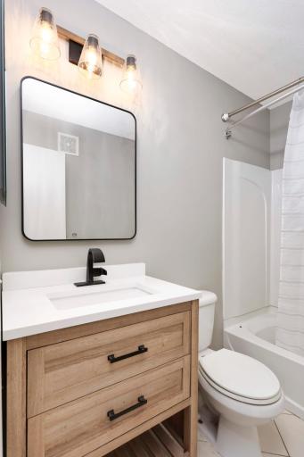 6024 W 35th Street, Saint Louis Park, MN 55416