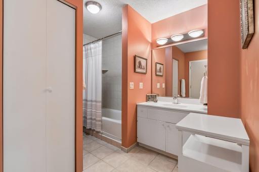 1200 Nicollet Mall, 221, Minneapolis, MN 55403