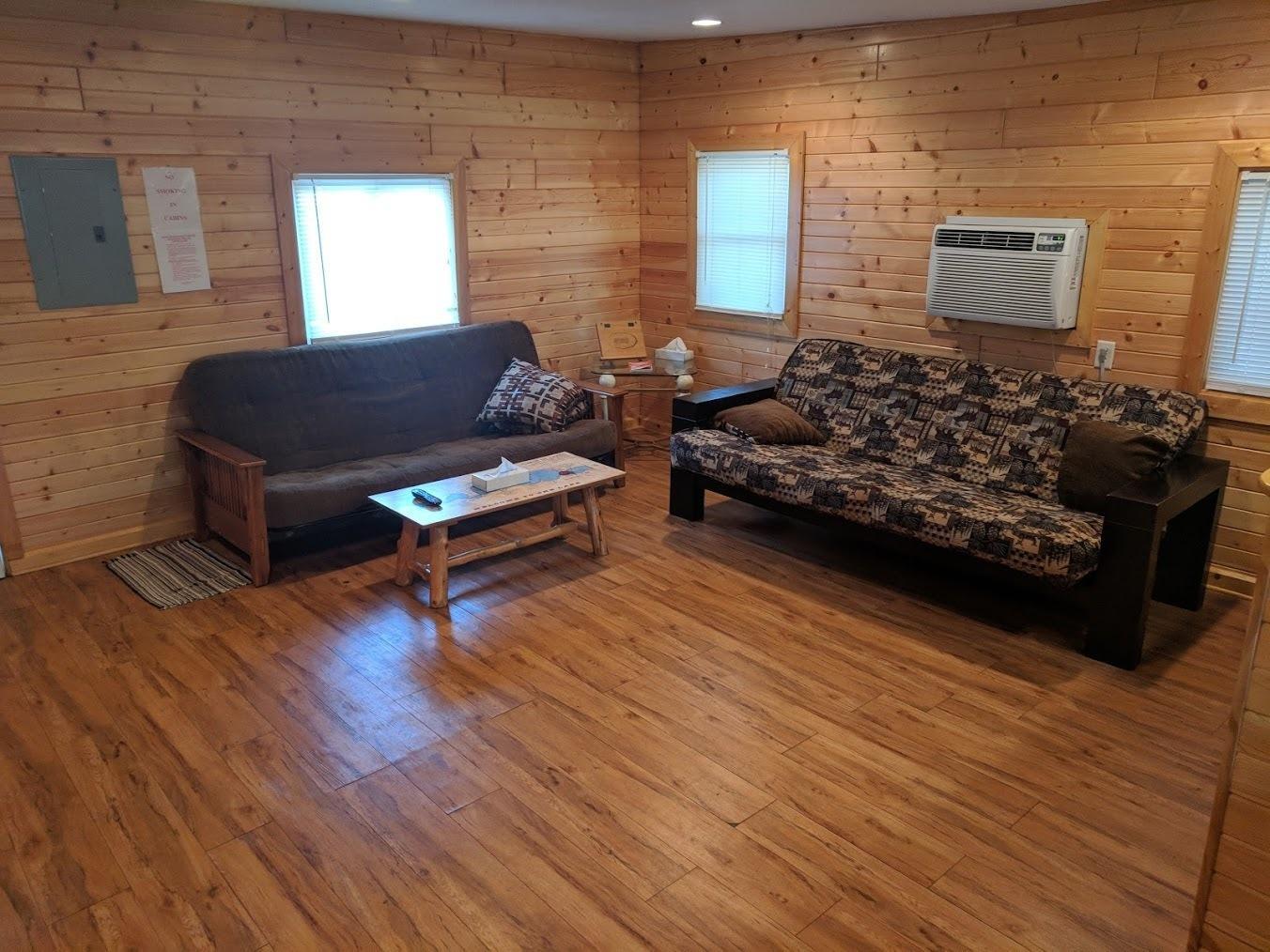Cabin_Interior_Image_2.jpg