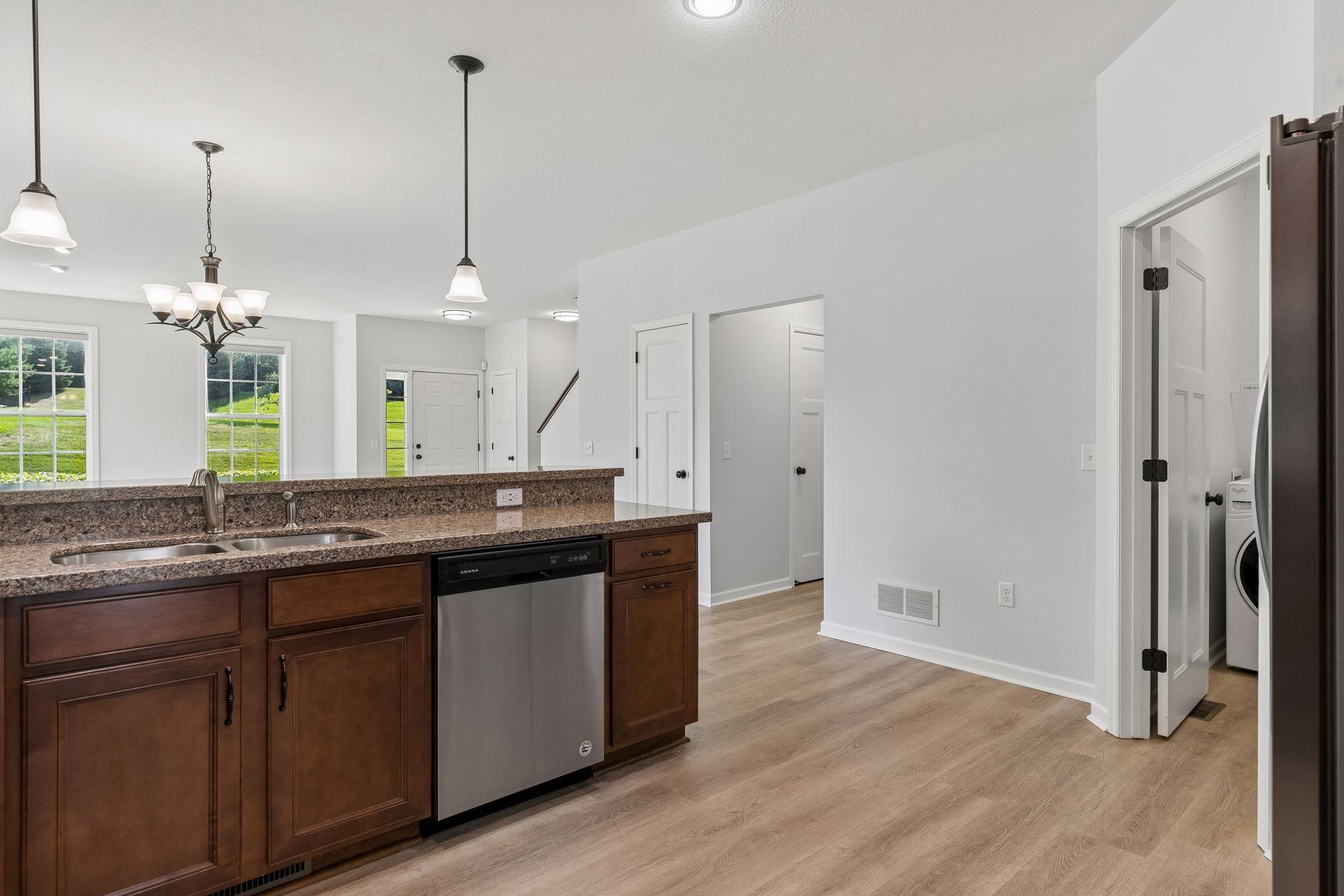 11443 Beechwood Lane (18).jpg