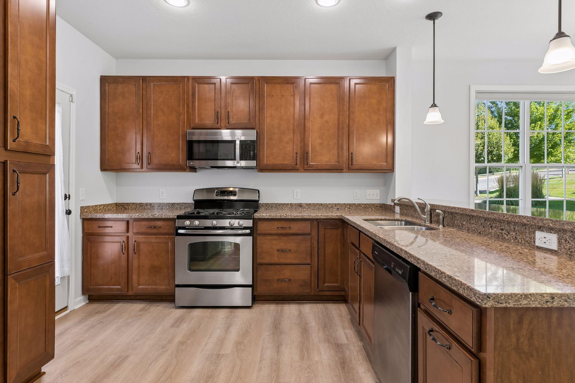 11443 Beechwood Lane (16).jpg