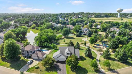 3685 Commonwealth Road, Woodbury, MN 55125