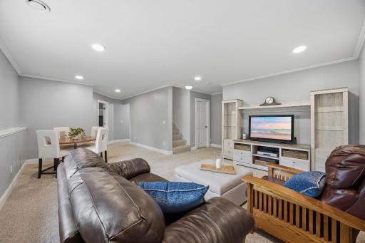 29-web-or-mls-8F8A3740_with_tv.jpg