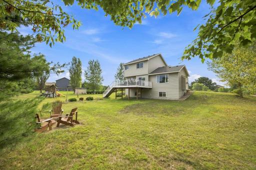 Ready for a bonfire with friends? This home is ideal for creating new memories and telling stories by a bonfire!