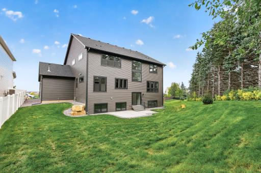 18393 56th Court N, Plymouth, MN 55446