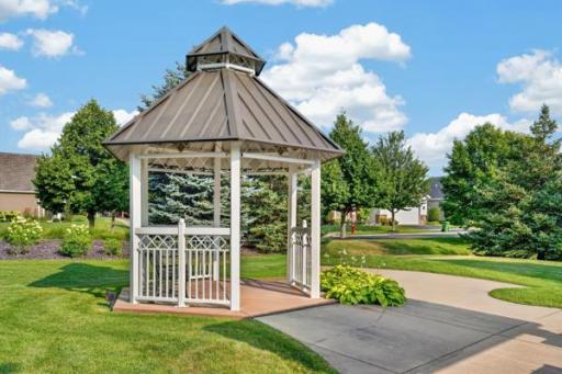 7417 Shadyview Lane N, Maple Grove, MN 55311