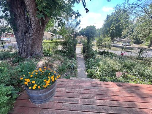 From the deck you can walk through the side yard to a gate leading to the street.
