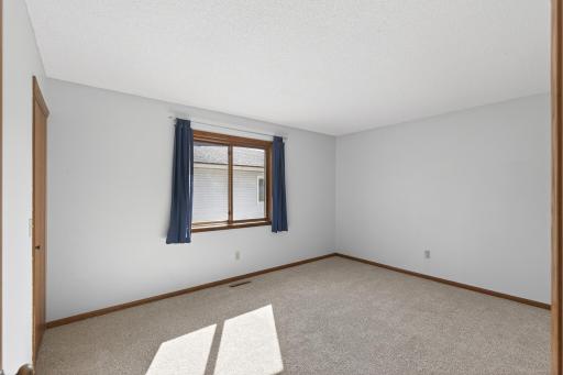 3306 Greenbrier Street, 3306D, Vadnais Heights, MN 55127