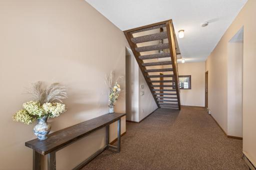 3306 Greenbrier Street, 3306D, Vadnais Heights, MN 55127