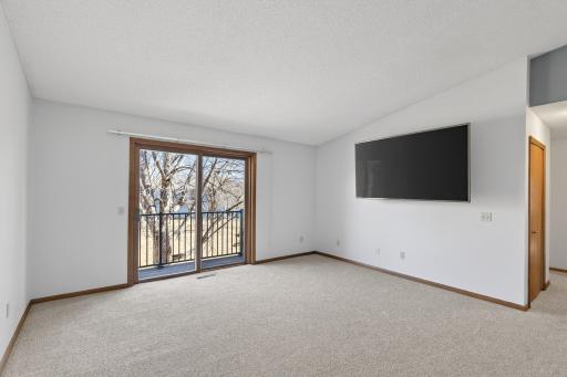 3306 Greenbrier Street, 3306D, Vadnais Heights, MN 55127