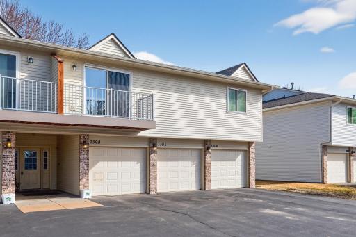 3306 Greenbrier Street, 3306D, Vadnais Heights, MN 55127