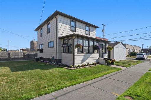 1817 N 16th Street, Superior, WI 54880