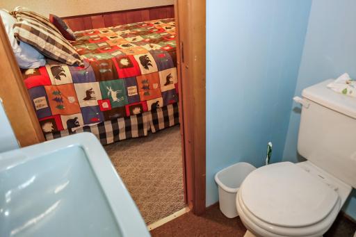 1/2 Bath