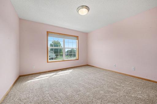 Bedroom 2 with new carpet