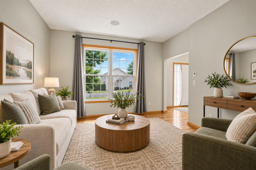6034 Summit Curve S, Cottage Grove, MN 55016