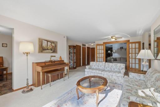 32 11th Avenue S, 216, Hopkins, MN 55343