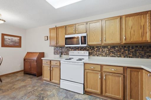 32 11th Avenue S, 216, Hopkins, MN 55343