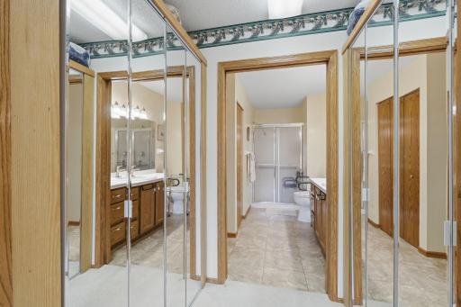 32 11th Avenue S, 216, Hopkins, MN 55343