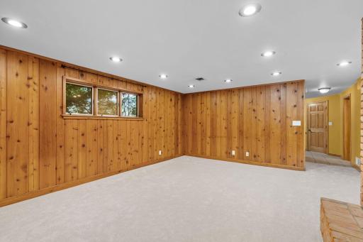 2401 Gettysburg Avenue S, Saint Louis Park, MN 55426