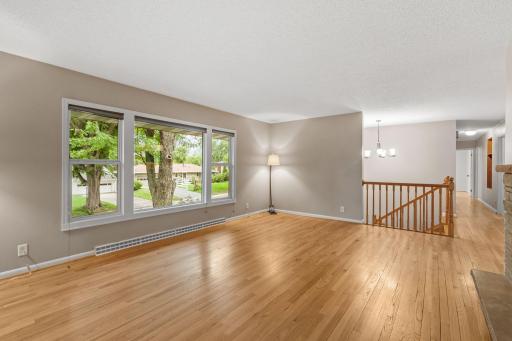 2401 Gettysburg Avenue S, Saint Louis Park, MN 55426