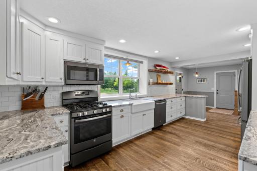 9431 County Road 13 SE, Delano, MN 55328