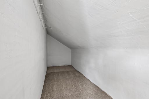 22_156_Granite22_mls.jpg