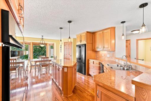 There is a lot of room for cooking and baking