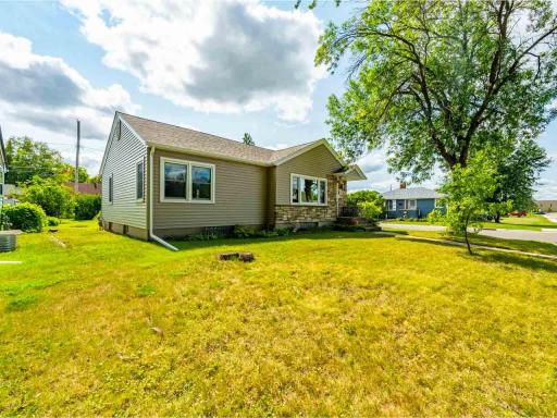 716 5th Street S, Virginia, MN 55792