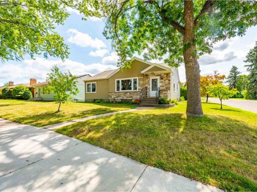 716 5th Street S, Virginia, MN 55792