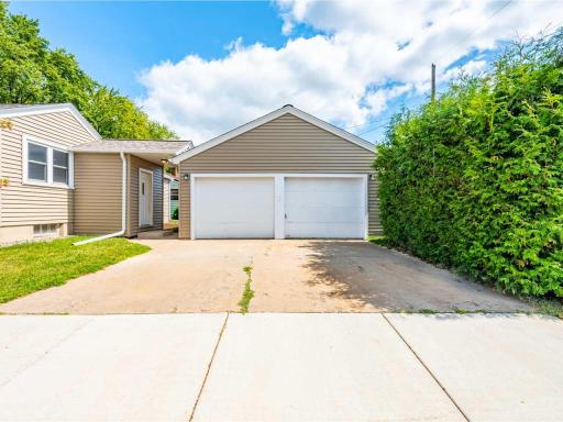716 5th Street S, Virginia, MN 55792
