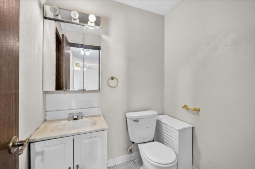 3421 Kent Street, 601, Shoreview, MN 55126