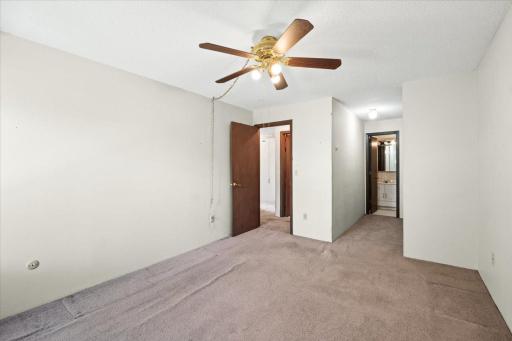 3421 Kent Street, 601, Shoreview, MN 55126