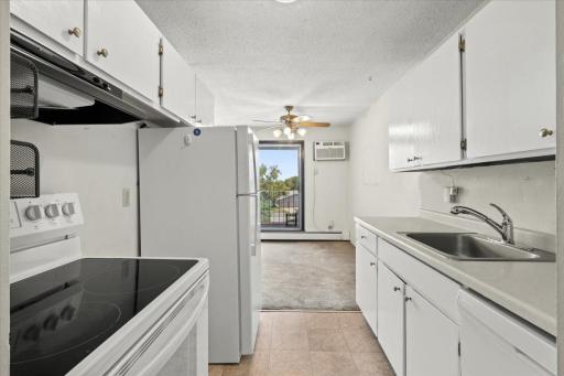 3421 Kent Street, 601, Shoreview, MN 55126