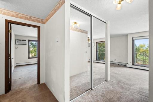 3421 Kent Street, 601, Shoreview, MN 55126