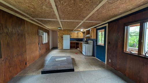 Platform for wood stove