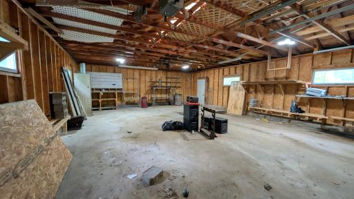 26x36 garage with cement floor