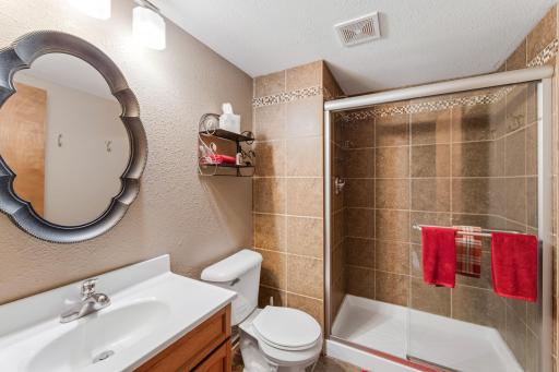 1162 Perigrine Dr SE Rochester MN (15).jpg