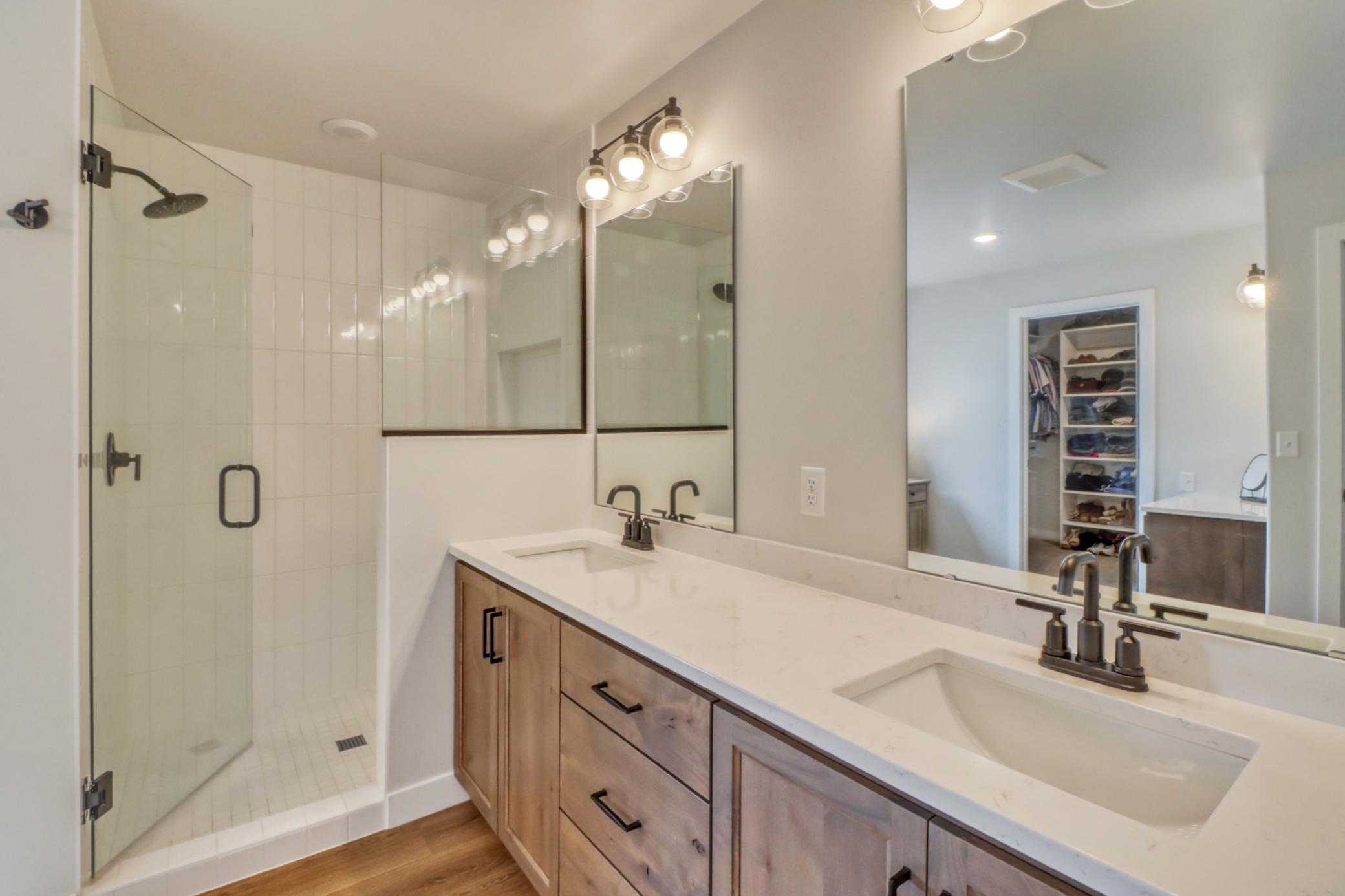 Primary Bathroom1_1.jpg