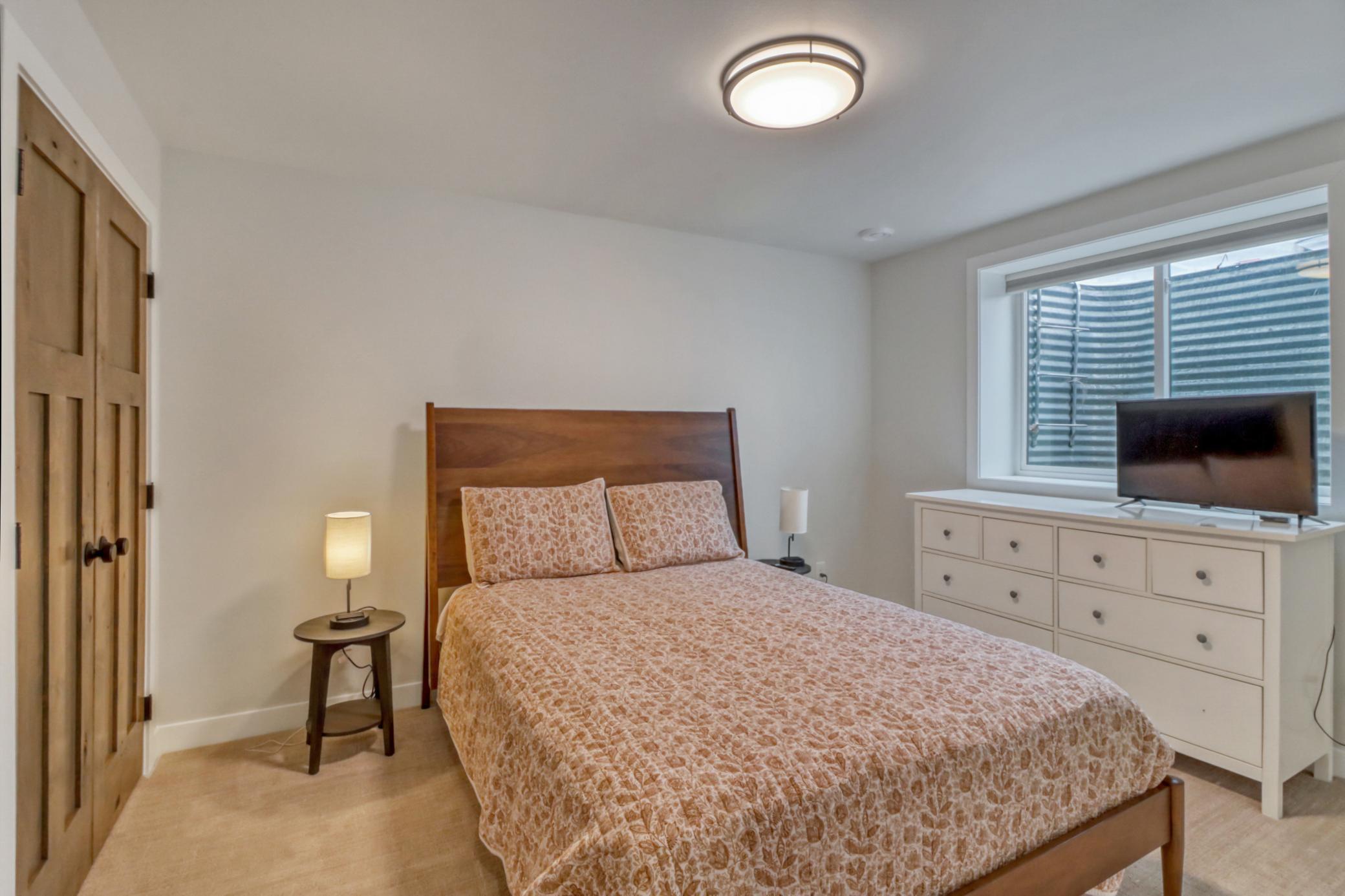 Basement Bedroom1_1.jpg